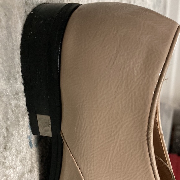 Aldo woman’s dress shoe - Picture 5 of 13